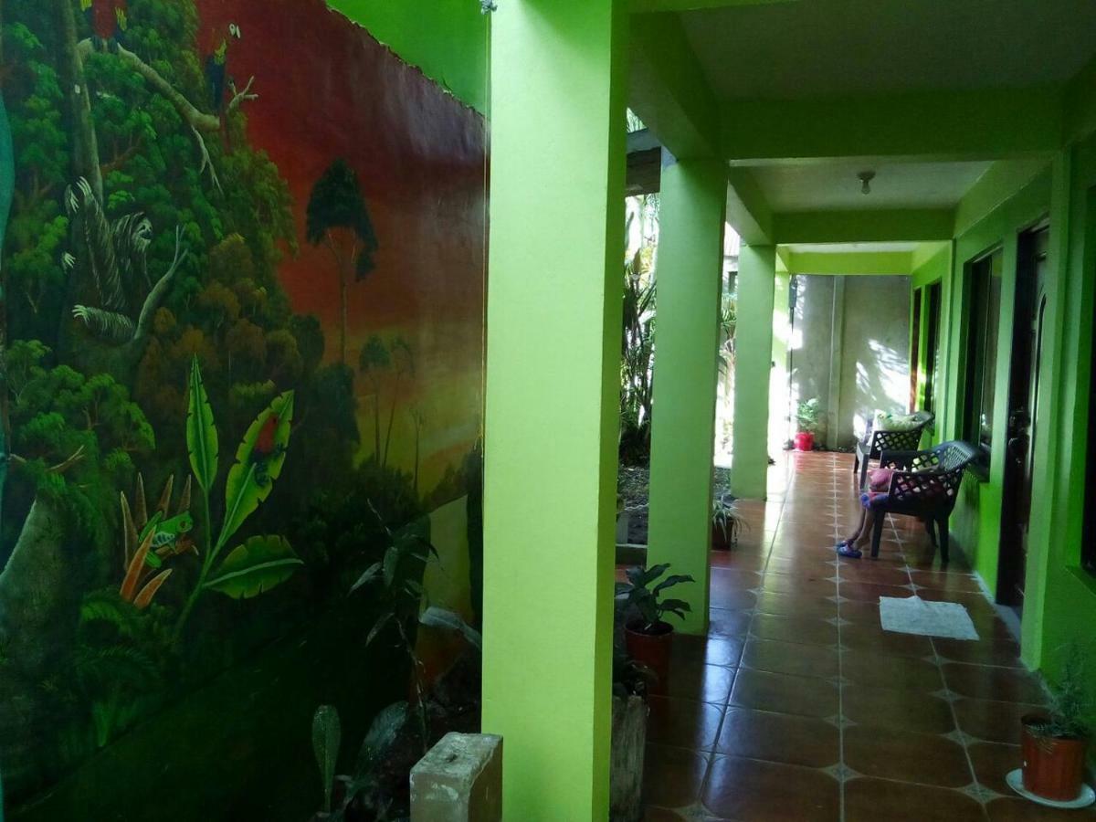 Cabinas El Muellecito Tortuguero Extérieur photo