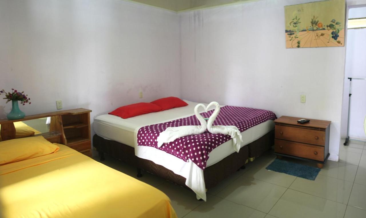 Cabinas El Muellecito Tortuguero Extérieur photo